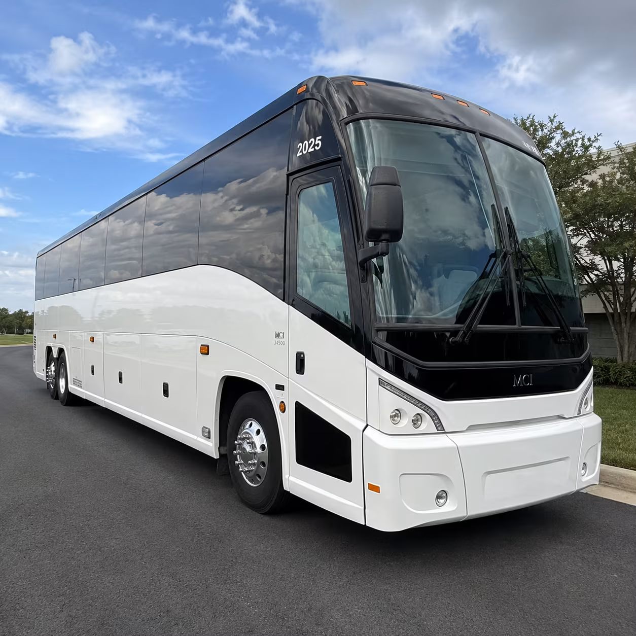 convention center hotel shuttle service along mcculloch boulevard